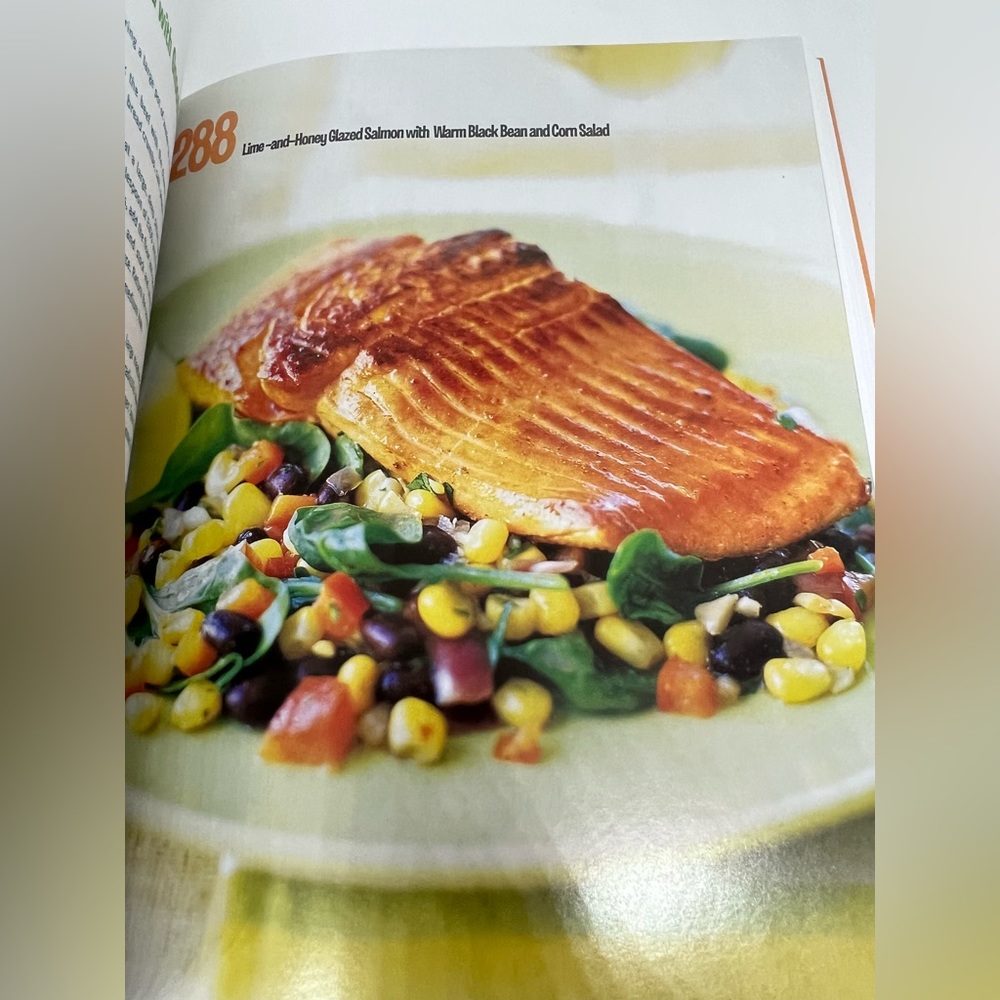 Rachael Ray 365: No Repeats 30 - Minute Meal Cookbook - Picture 8 of 9